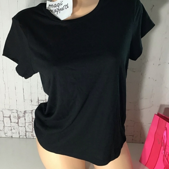 Victoria's secret sleep shirt/ tee shirt - Picture 4 of 6